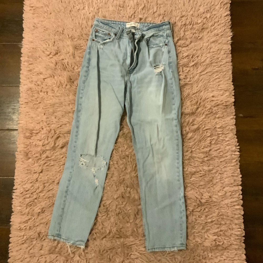 Mom jeans